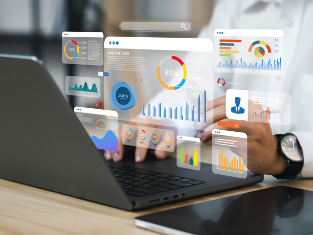 Tableau de bord d'un logiciel de gestion de flotte de véhicules d'entreprise avec indicateurs de performance.
